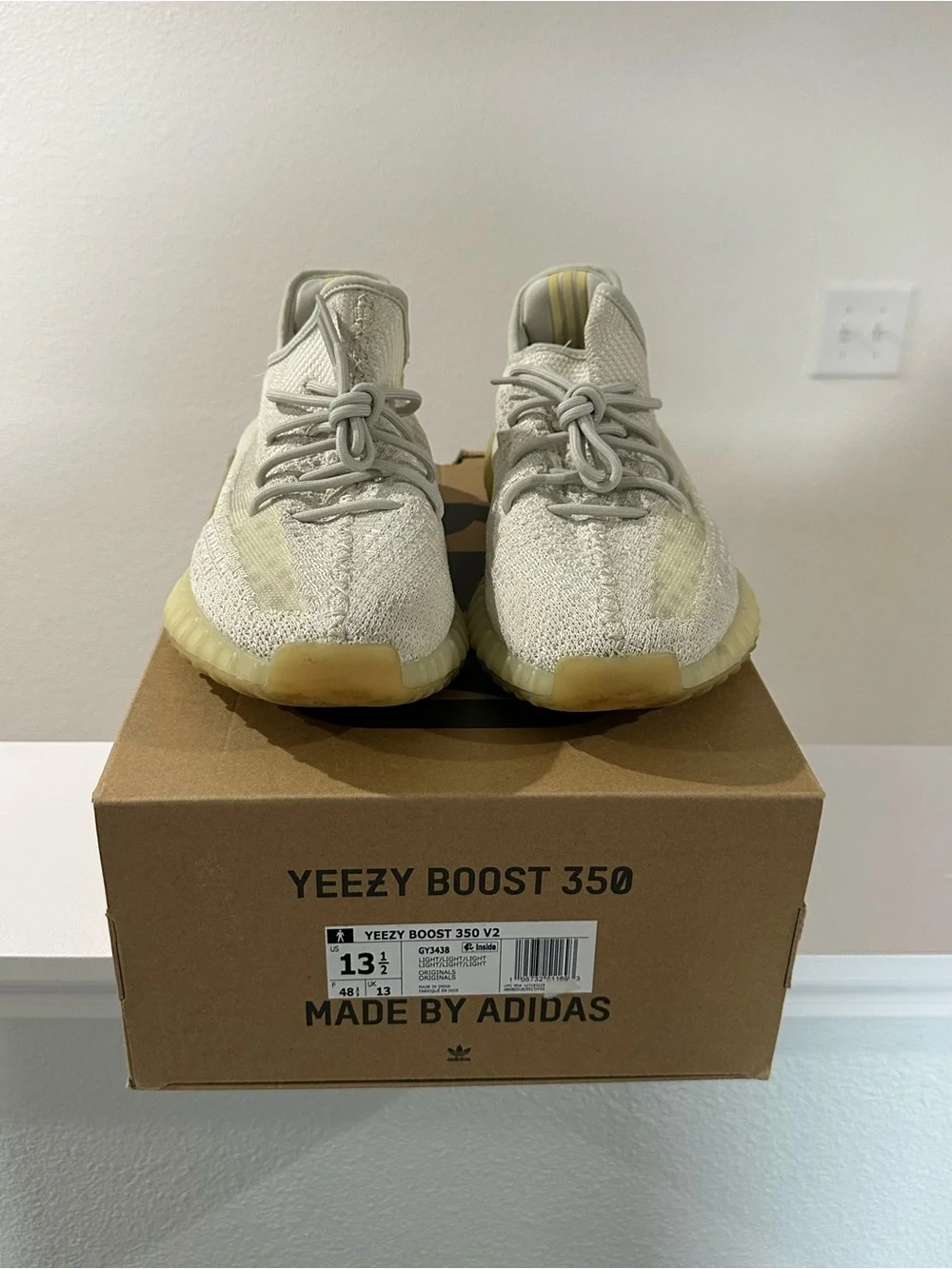 Adidas Yeezy Boost 350 V2 - Light